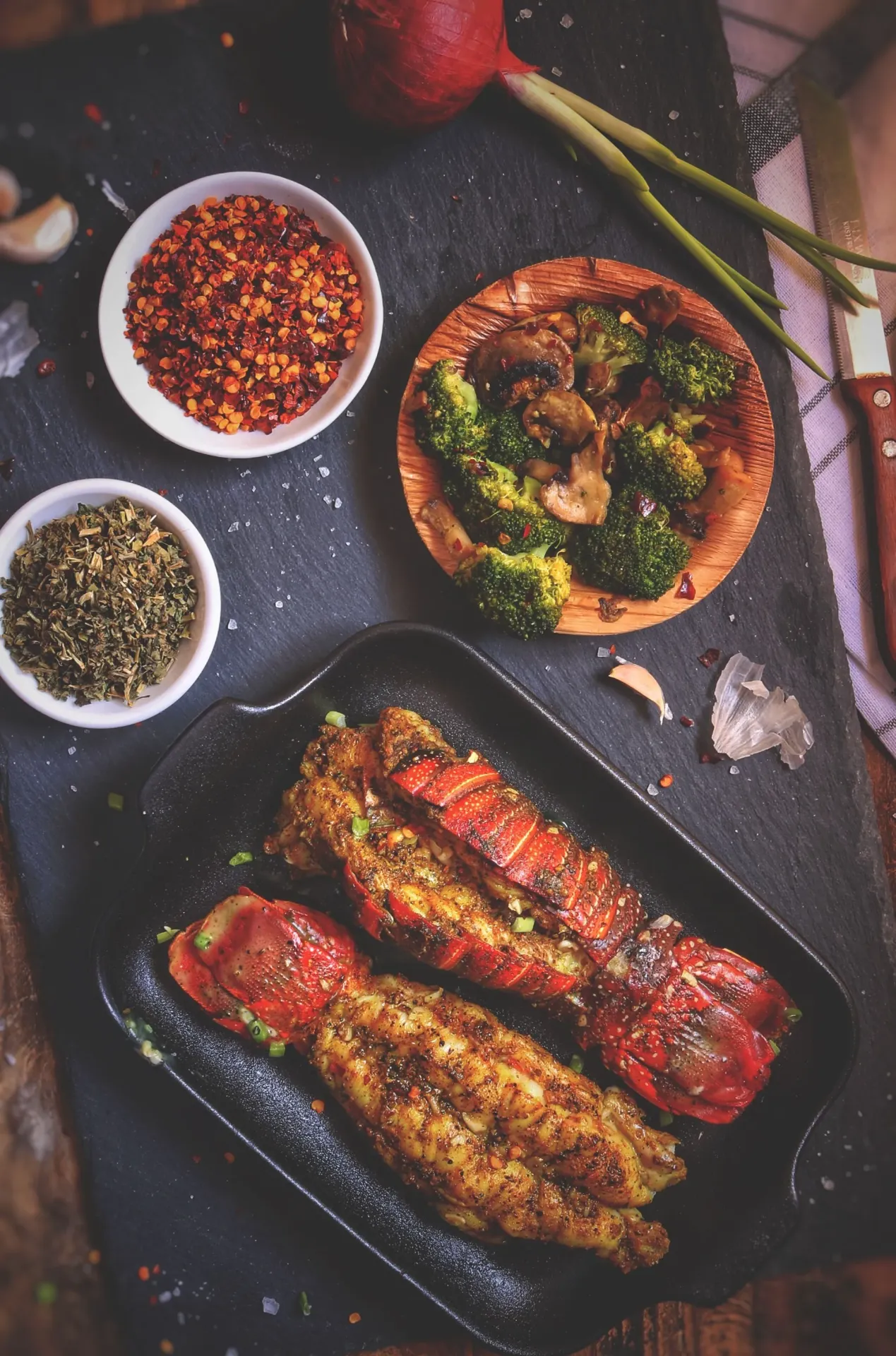 [SQ1567894] Colossal Caribbean Lobster Tail (7 oz)