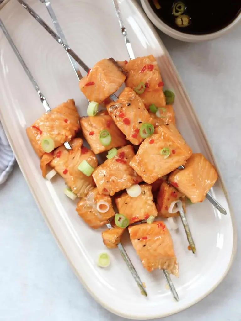[SQ3338456] Halibut and Salmon Skewers with  chipotle lemon dill