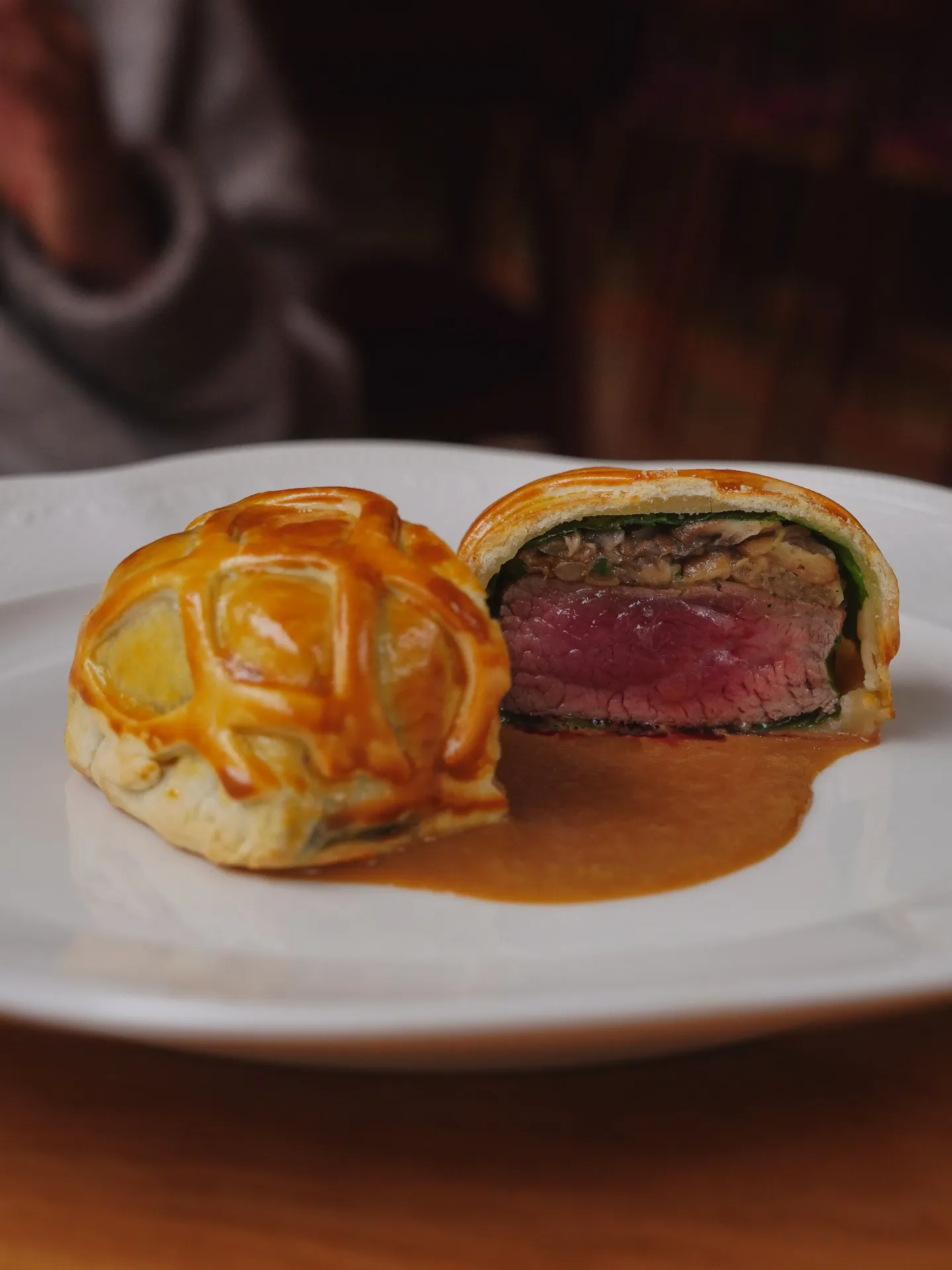 [SQ2678759] Beef and Bison Wellington 